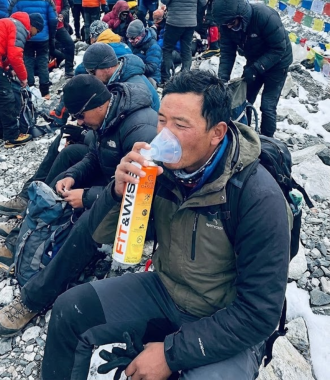 Portable Oxygen for Large Gatherings & Crowded Spaces: Supporting Comfortable Breathing